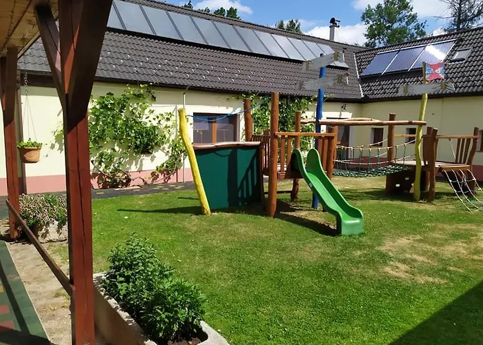 Rodinny Bavlnka Dvory nad Luznici